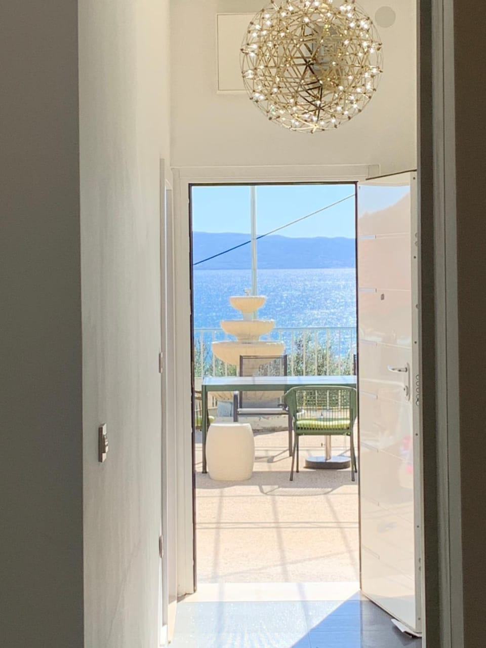 Day, View (from property/room), Balcony/Terrace, Seating area, Dining area, Sea view