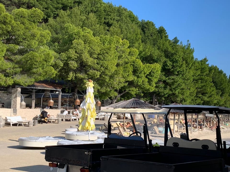 Day, Natural landscape, sunbed