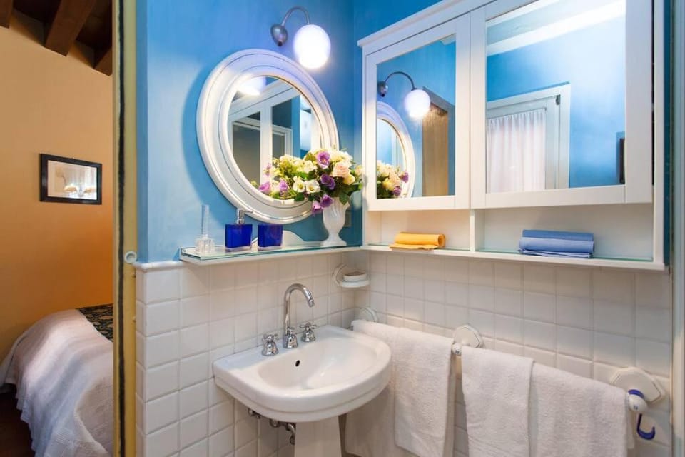 Charm apartment - close to Rialto and San Marco Apartment in Venice