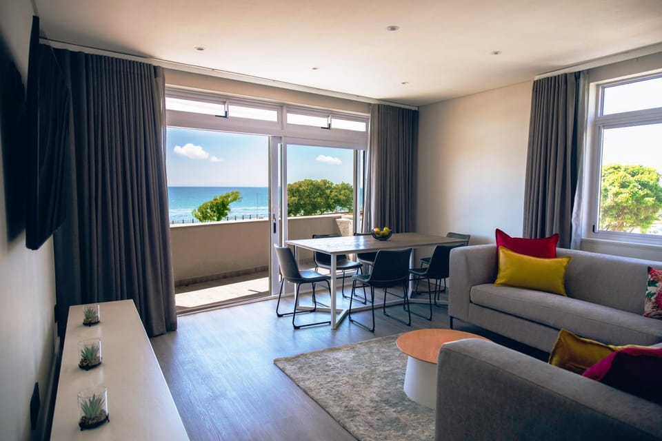 Living room, Sea view