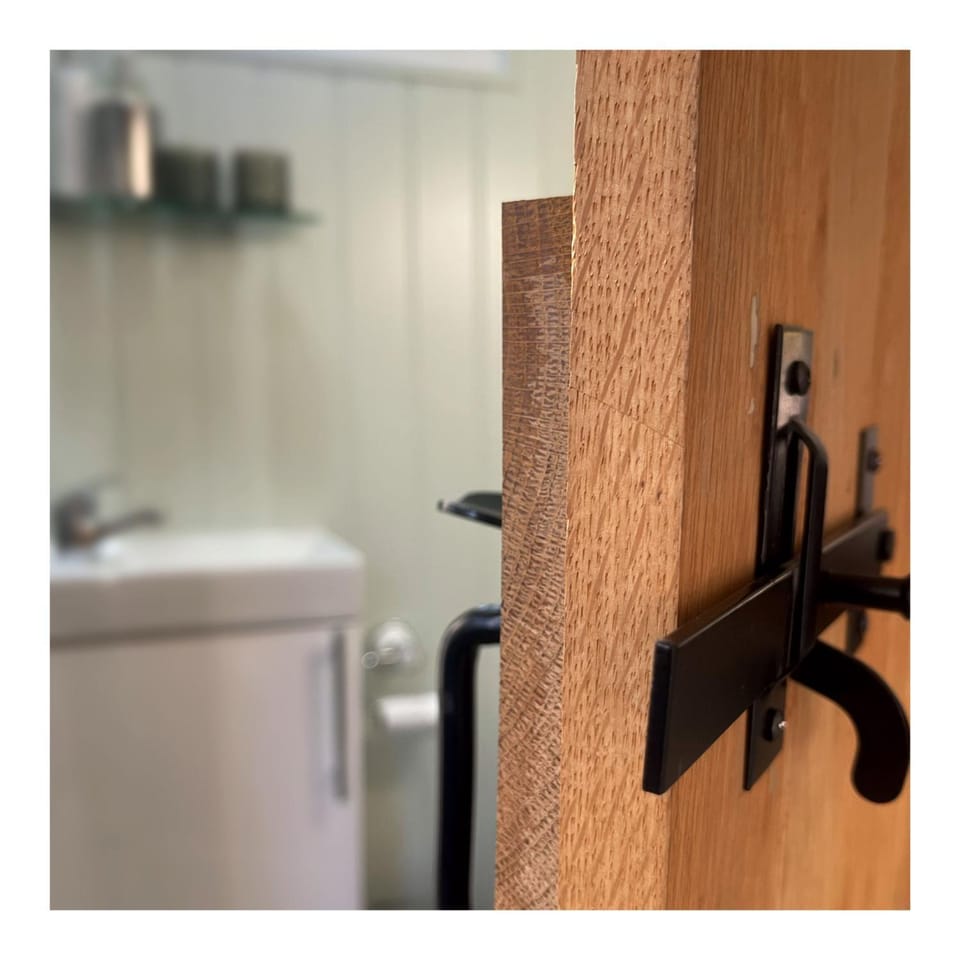 Cobo Cottage Bed and Breakfast in Chichester District
