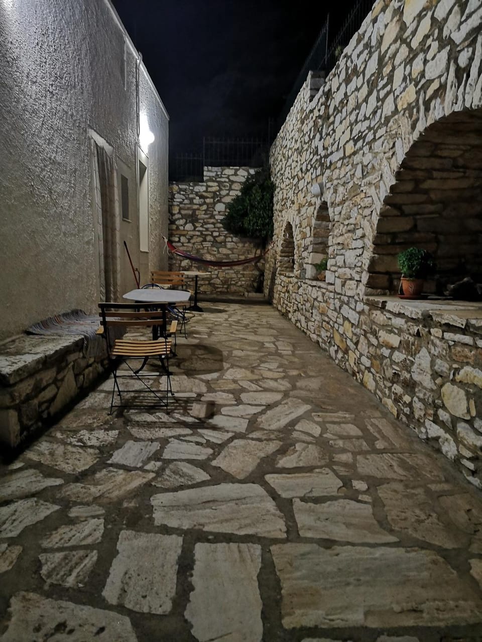 Με θέα το χωριό & το όρος Ζευς! Apartment in Naxos, Naxos and Lesser Cyclades, Greece