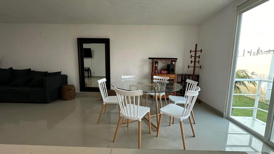 Marina Diamante Apartment in Acapulco