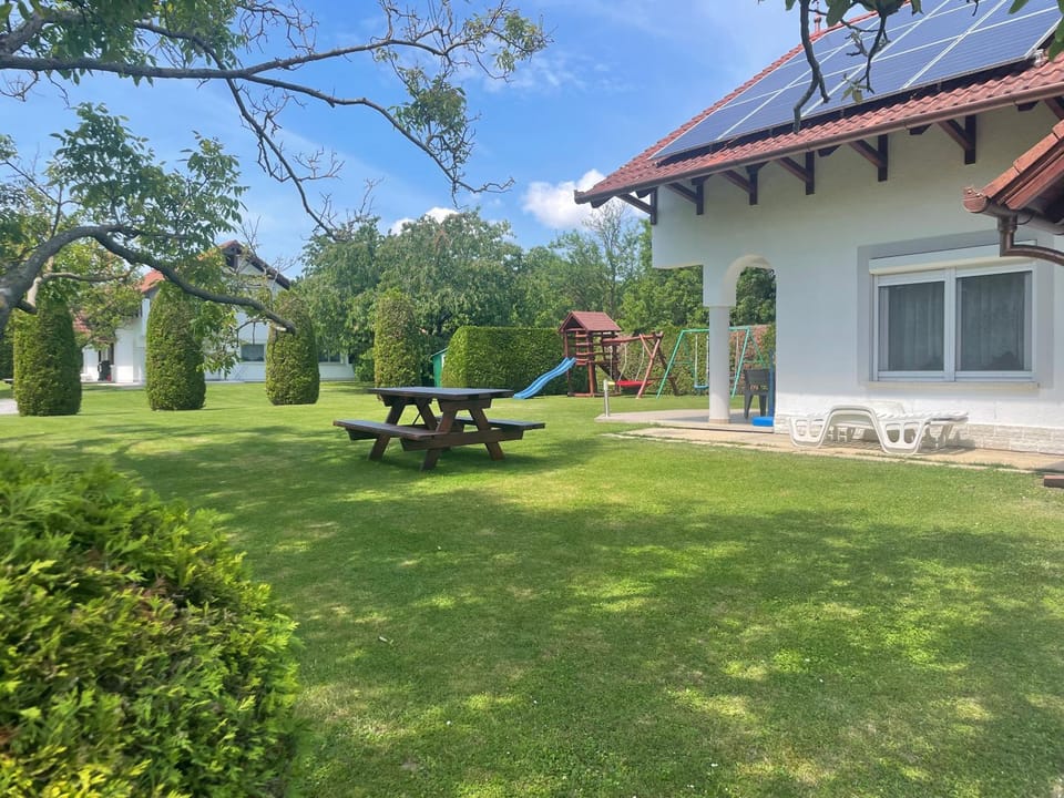 Property building, Garden