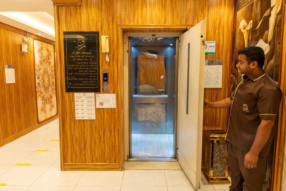 elevator