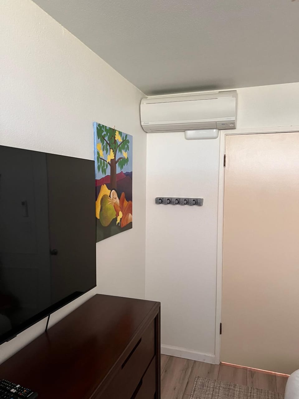 Bedroom, air conditioner, air conditioner