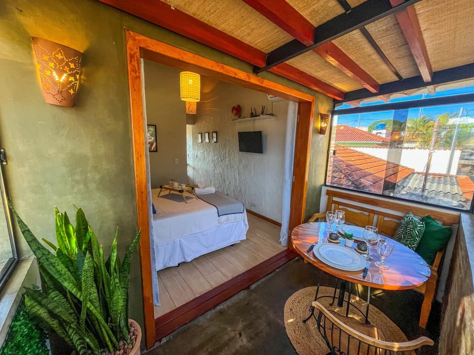 TV and multimedia, View (from property/room), Dining area