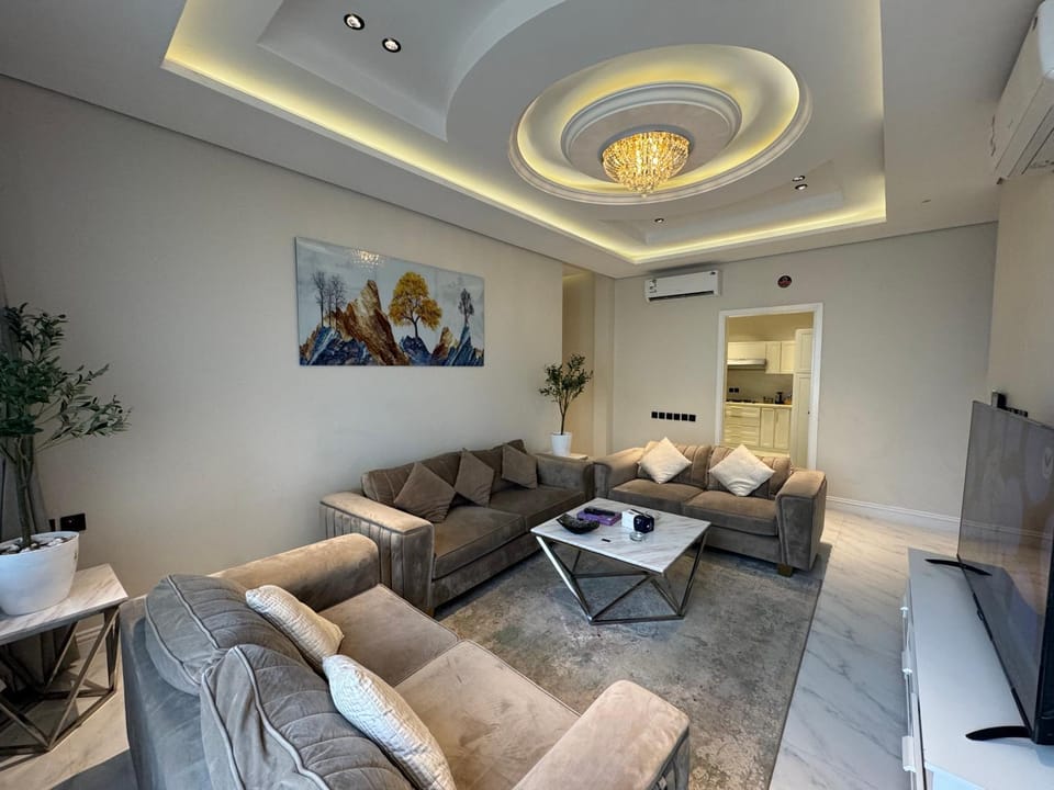 شقة فاخرة ٣ غرف وصالة دخول ذاتي ٩ Apartment in Riyadh