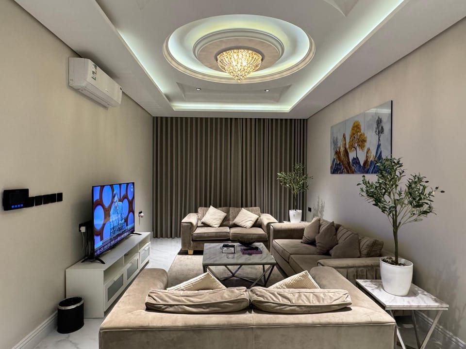 شقة فاخرة ٣ غرف وصالة دخول ذاتي ٩ Apartment in Riyadh