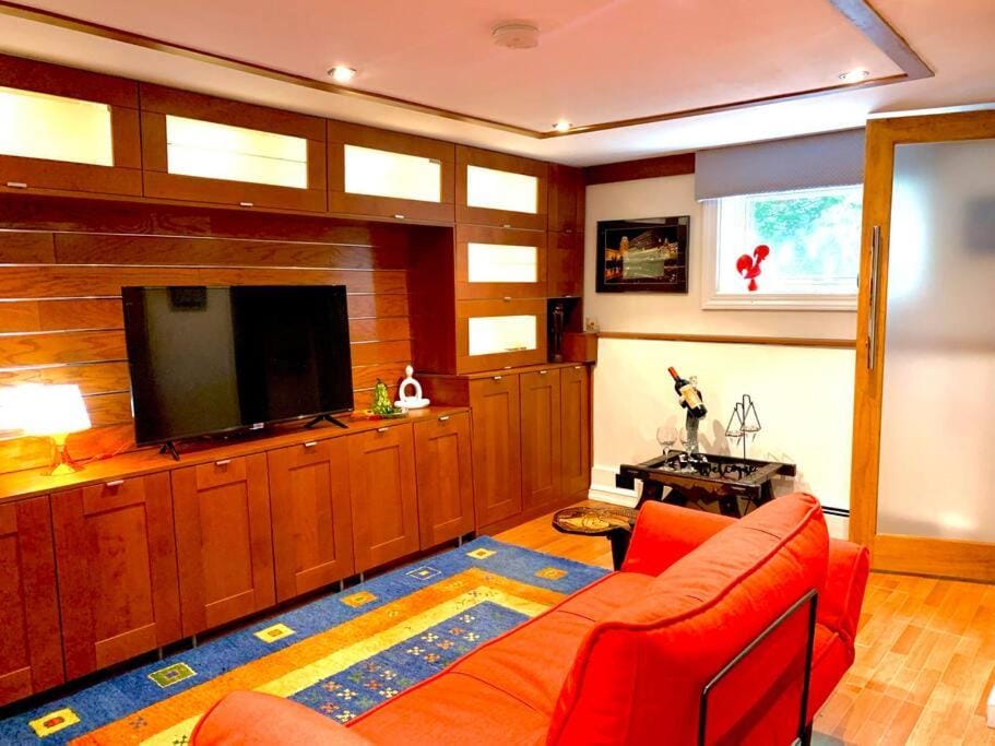 Live in this iconic East Side lower level unit Apartment in Providence
