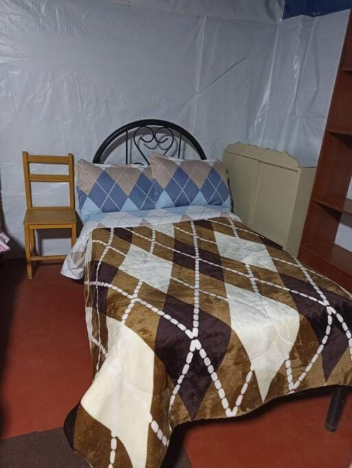 Posada Shumac Ñahui baño privado y ducha caliente Apartment in Huaraz
