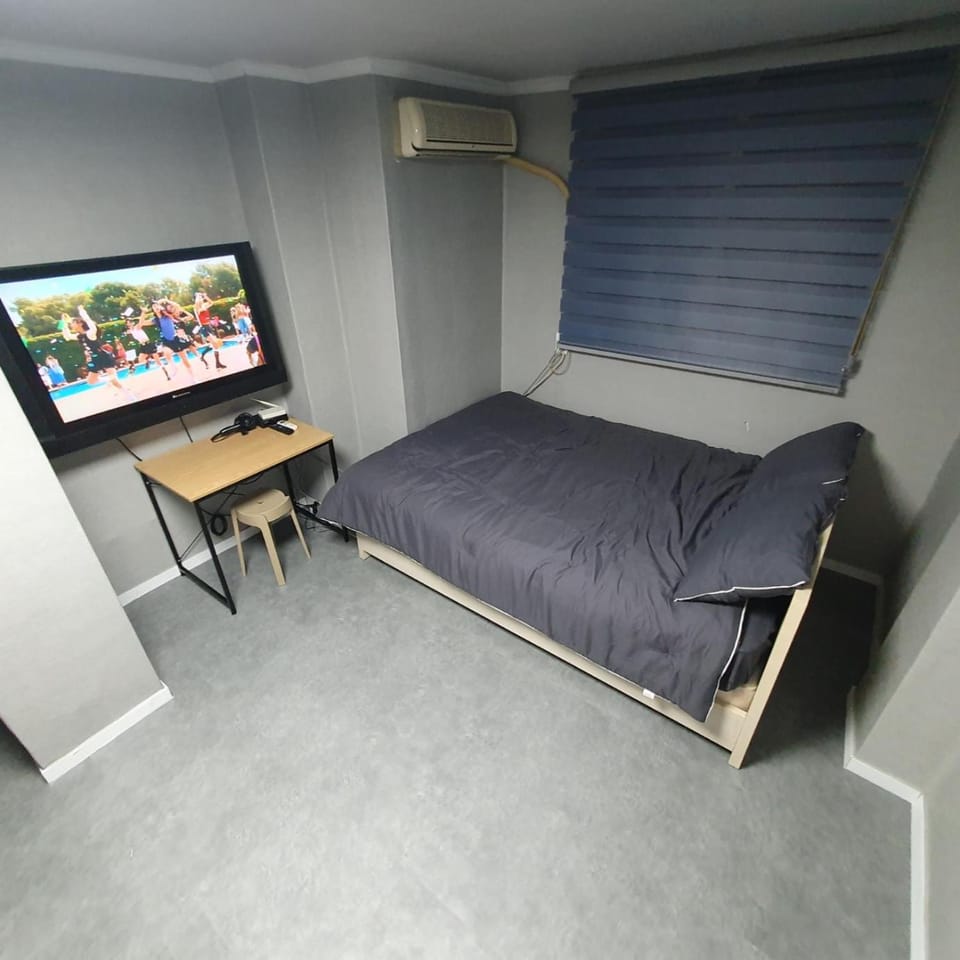 Seven Hostel Bed and Breakfast in Seoul