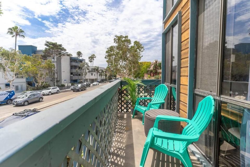 Pineapple Paradise - Mission Beach - Stunning House in Mission Beach