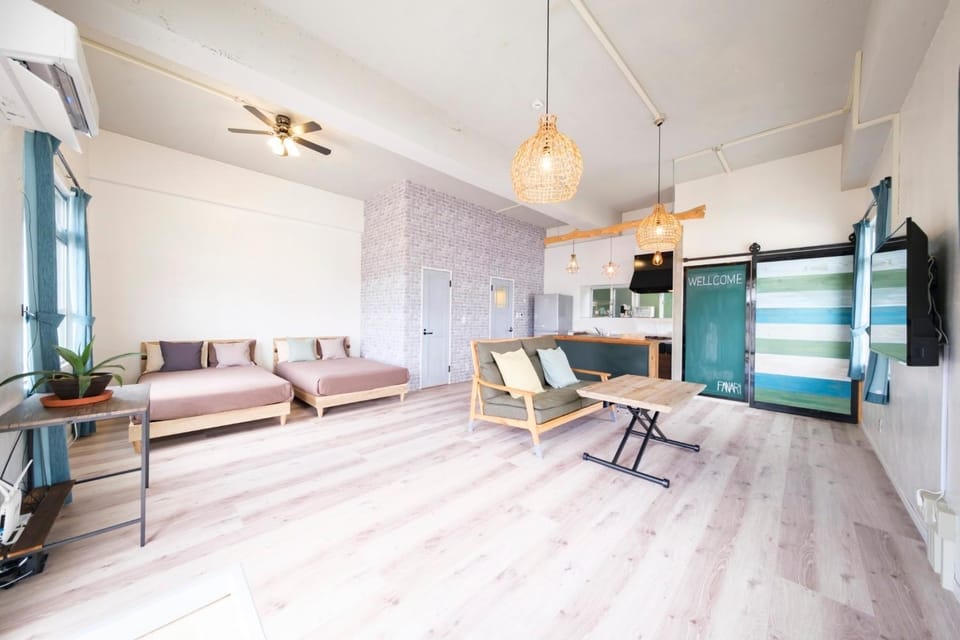 Bed, Living room, Bedroom