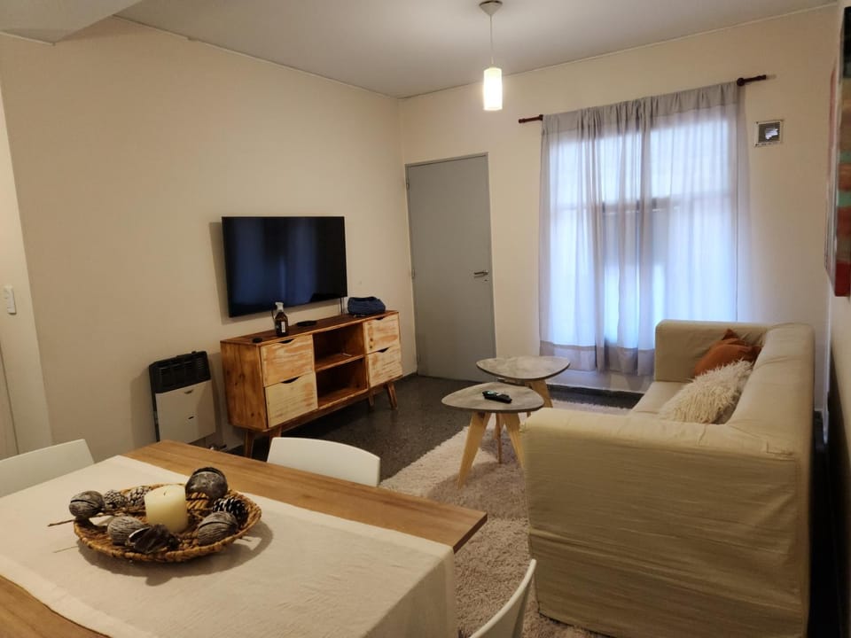 TV and multimedia, Living room, Dining area
