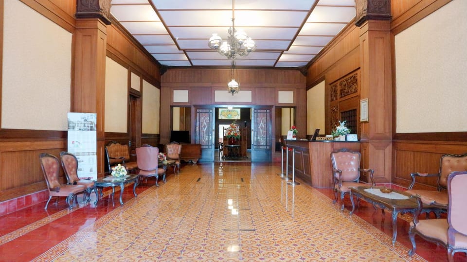 Property building, Lobby or reception