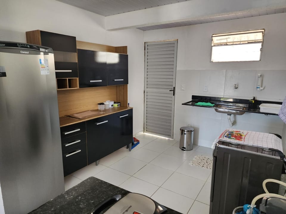 Kitchen or kitchenette, oven, pet friendly, stove, toaster