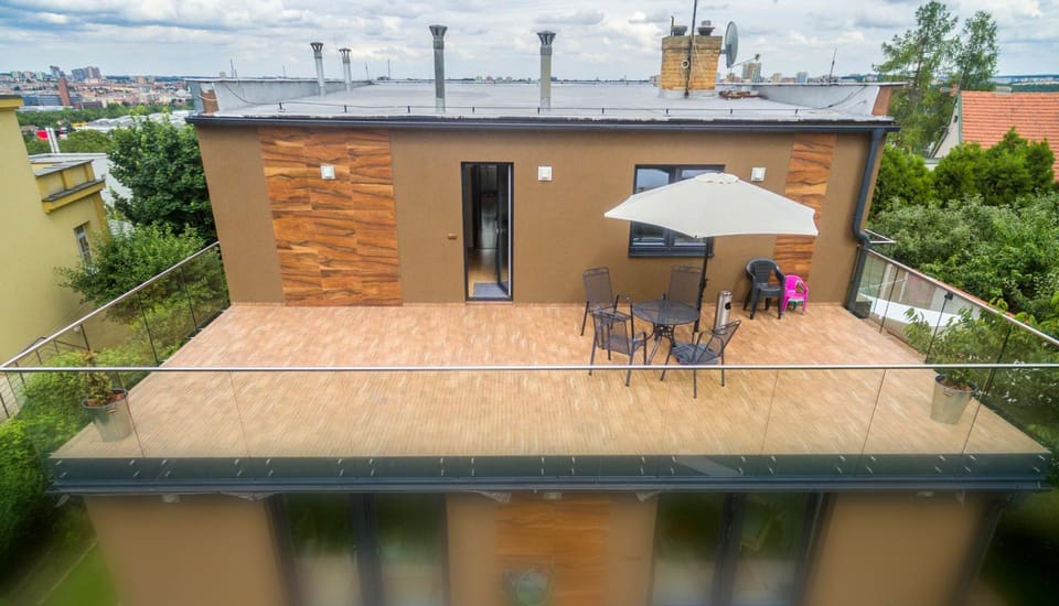 Property building, Balcony/Terrace, On site