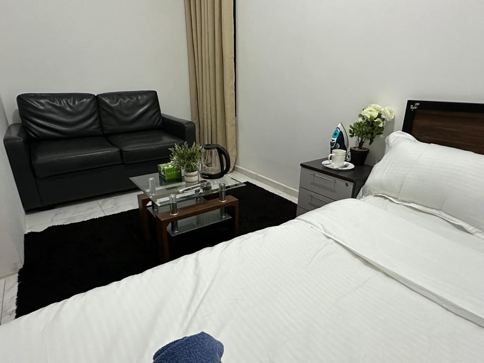 Abu Dhabi Centre - Elegant Spot Vacation rental in Abu Dhabi