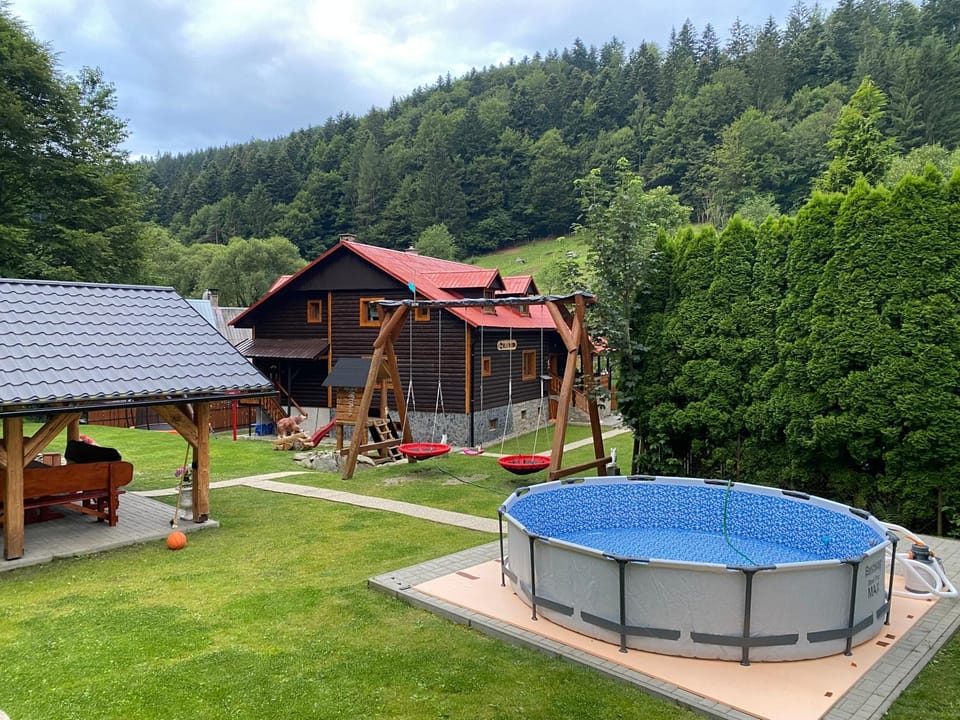 Pool view, Swimming pool