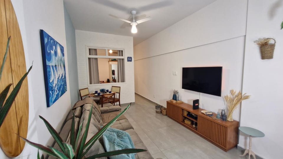 Communal lounge/ TV room, TV and multimedia, Living room, Seating area