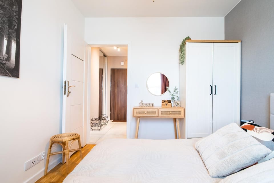 ApartamentySnu, Wola Komfort II z parkingiem Apartment in Warsaw