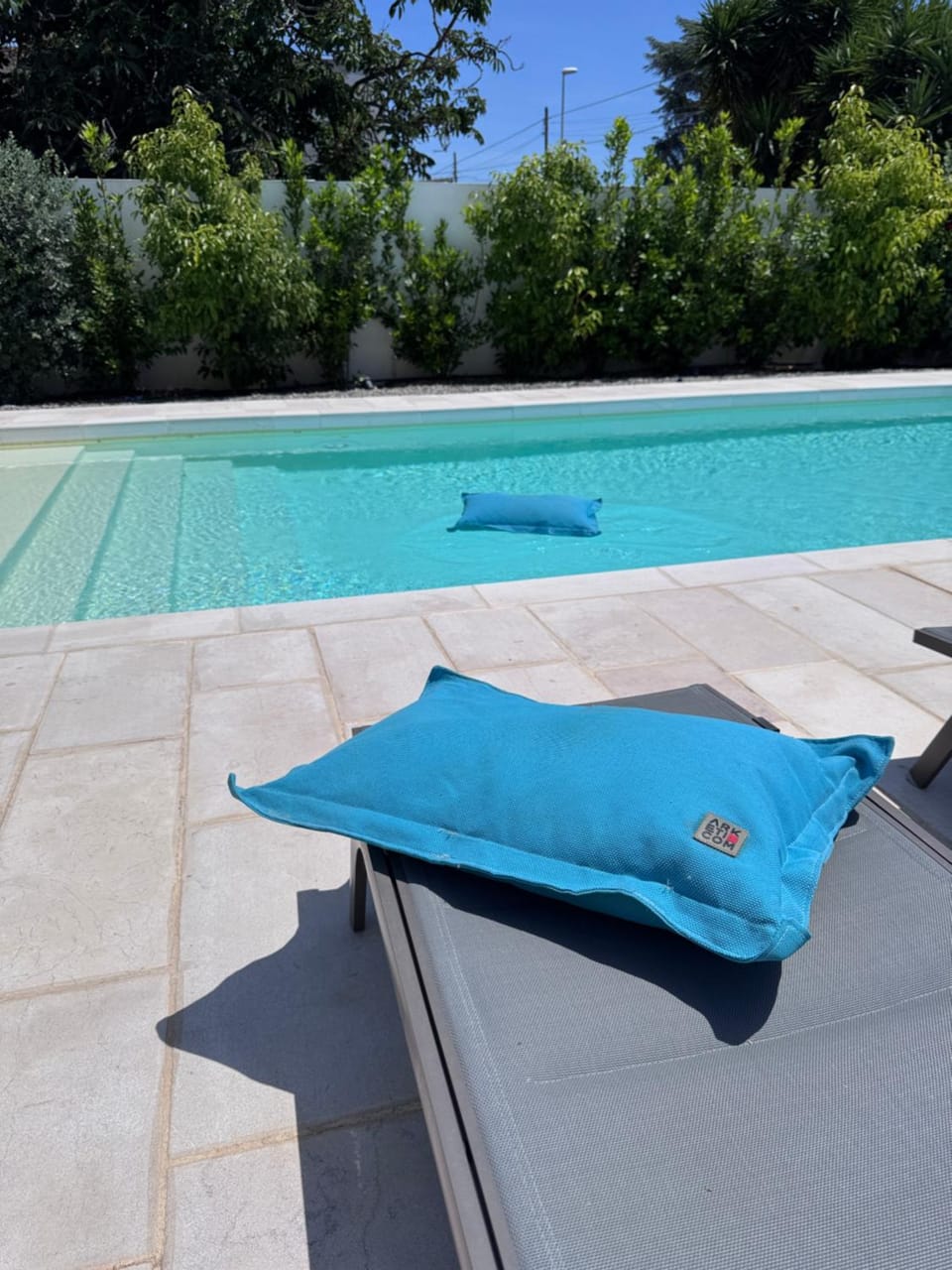 Day, Pool view, Swimming pool, sunbed