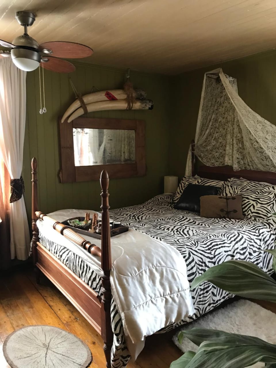 Gîte au Toit Bleu Bed and Breakfast in Quebec