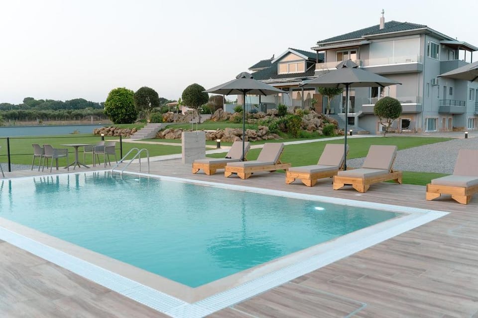 Pool view, Swimming pool