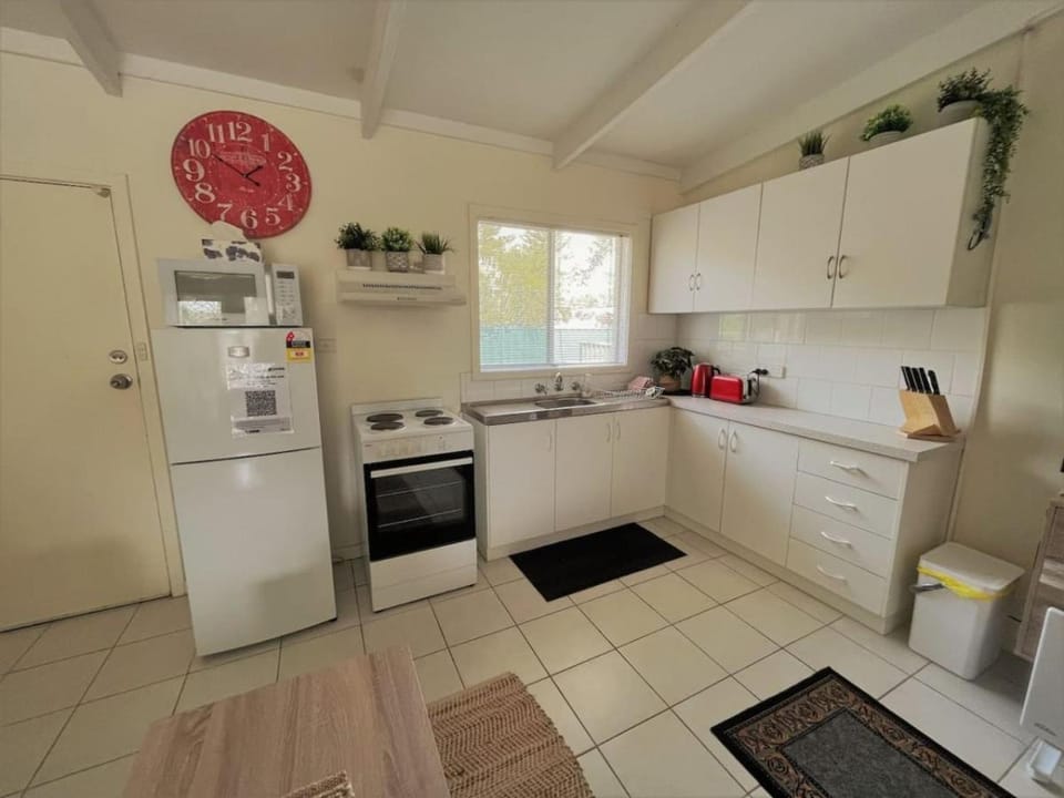 Esperance Little Units 2 Apartment in Esperance