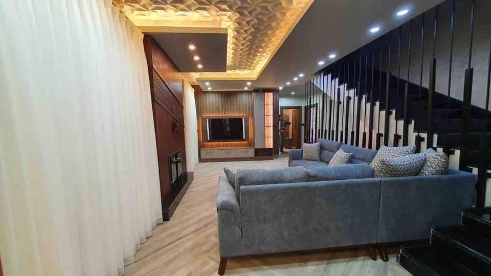 Kinda vip Villa in North District
