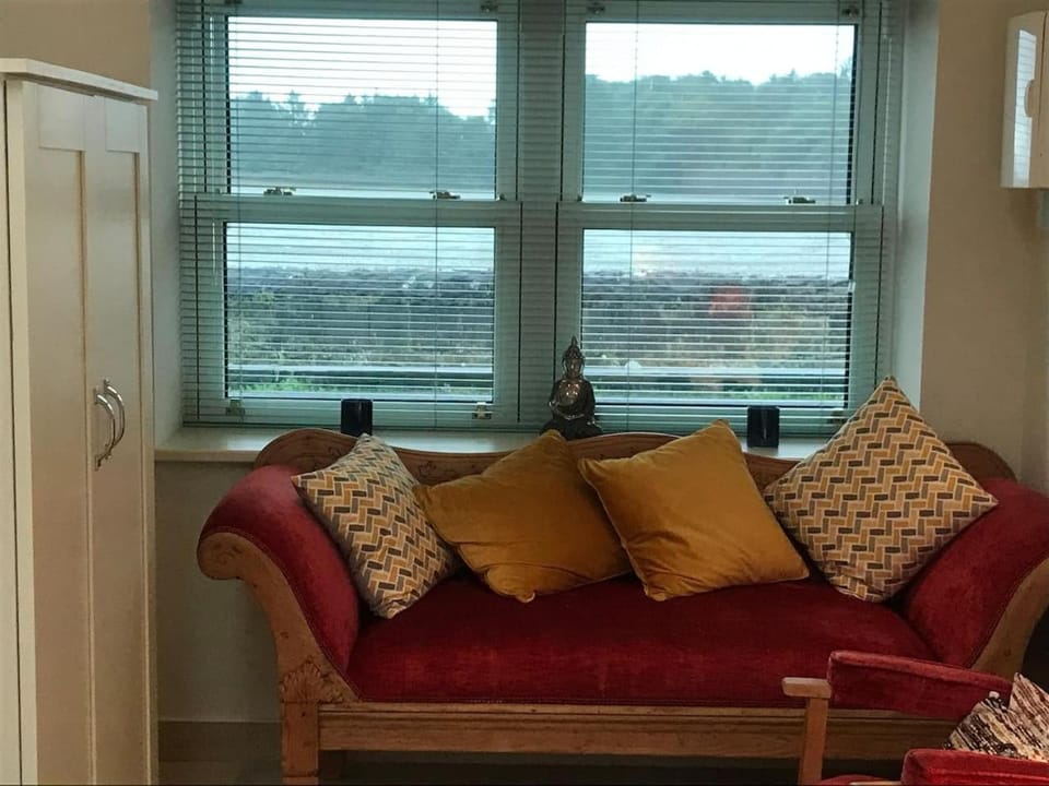 1 Quay Cottages Relaxing 3 bedroom on Sea-Front House in County Mayo