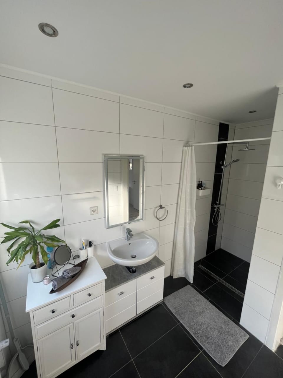 Stilvolles Apartment nahe Therme und PreZero Arena Apartment in Sinsheim