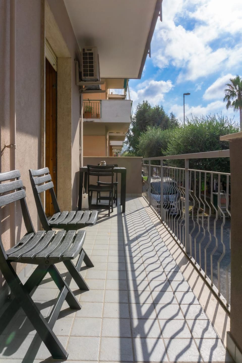 Property building, Balcony/Terrace
