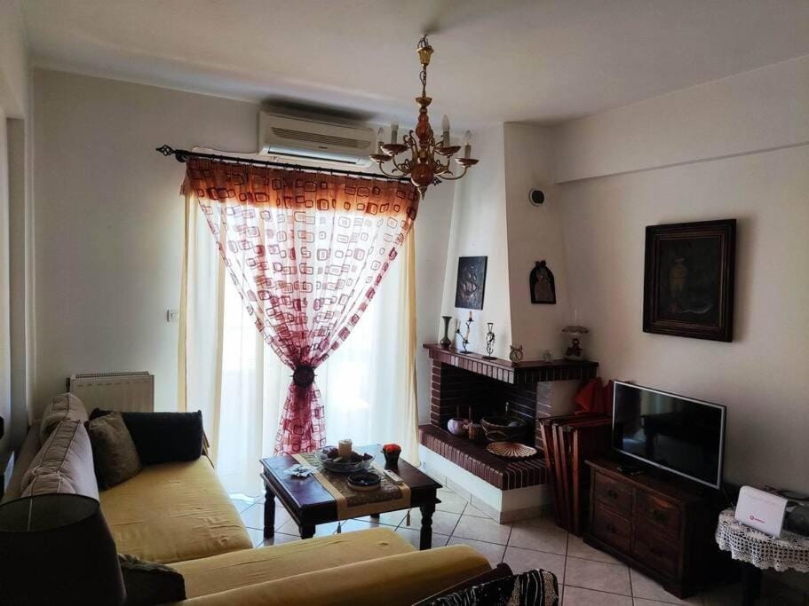 Διαμέρισμα με θέα στον Πευκιά Apartment in Peloponnese Region