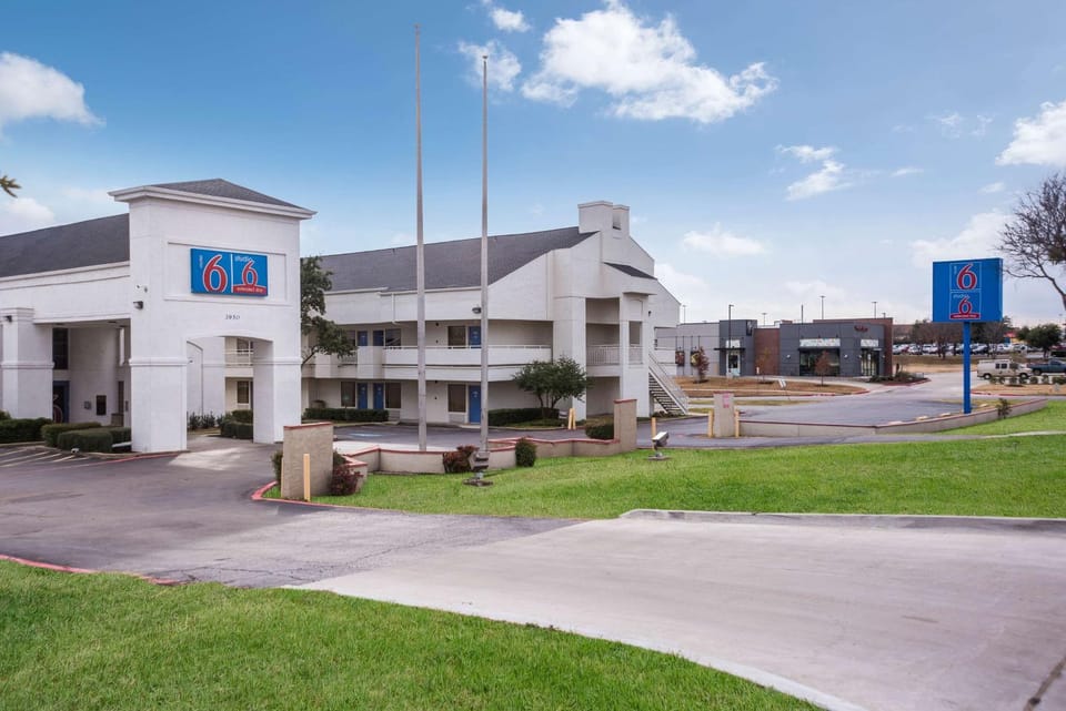 Property building, On site