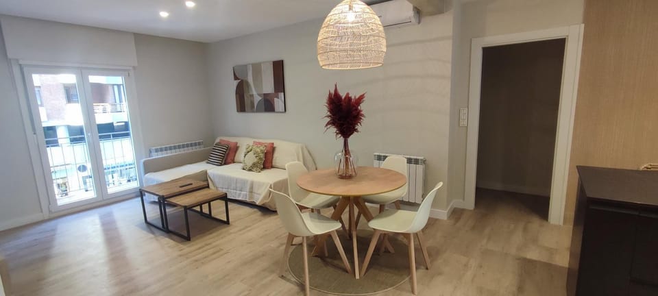 Logroño Centric Apartment in Logrono