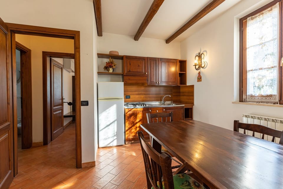 Property building, Kitchen or kitchenette, Living room