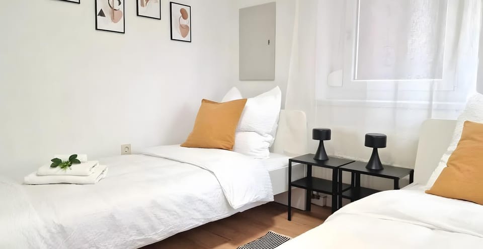 Living room, Bedroom