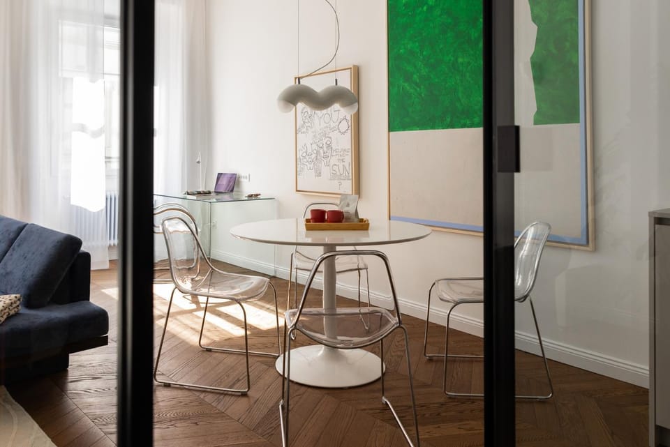 Living room, Seating area, Dining area