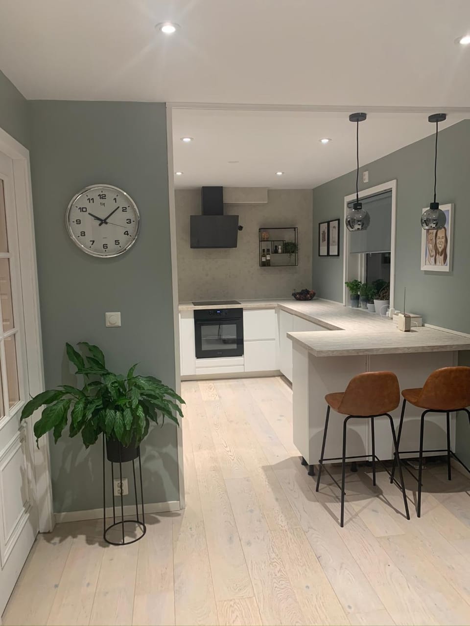 Modern 3BR Apartment Near Oslo Center Free Parking Apartment in Viken, Norway