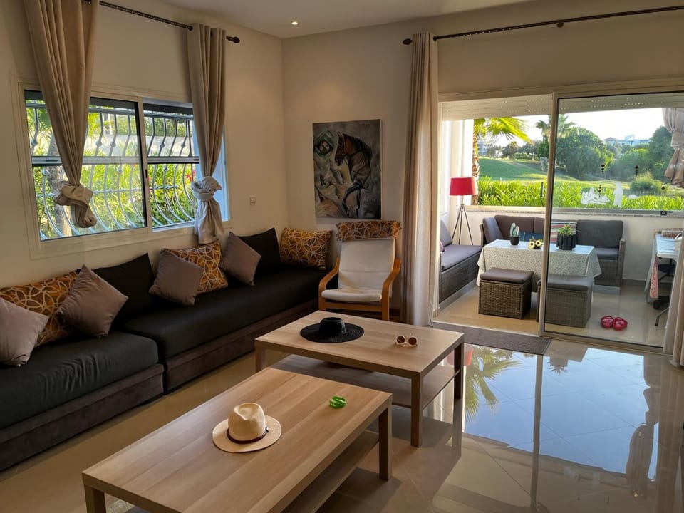 Patio, Living room, Seating area, Garden view
