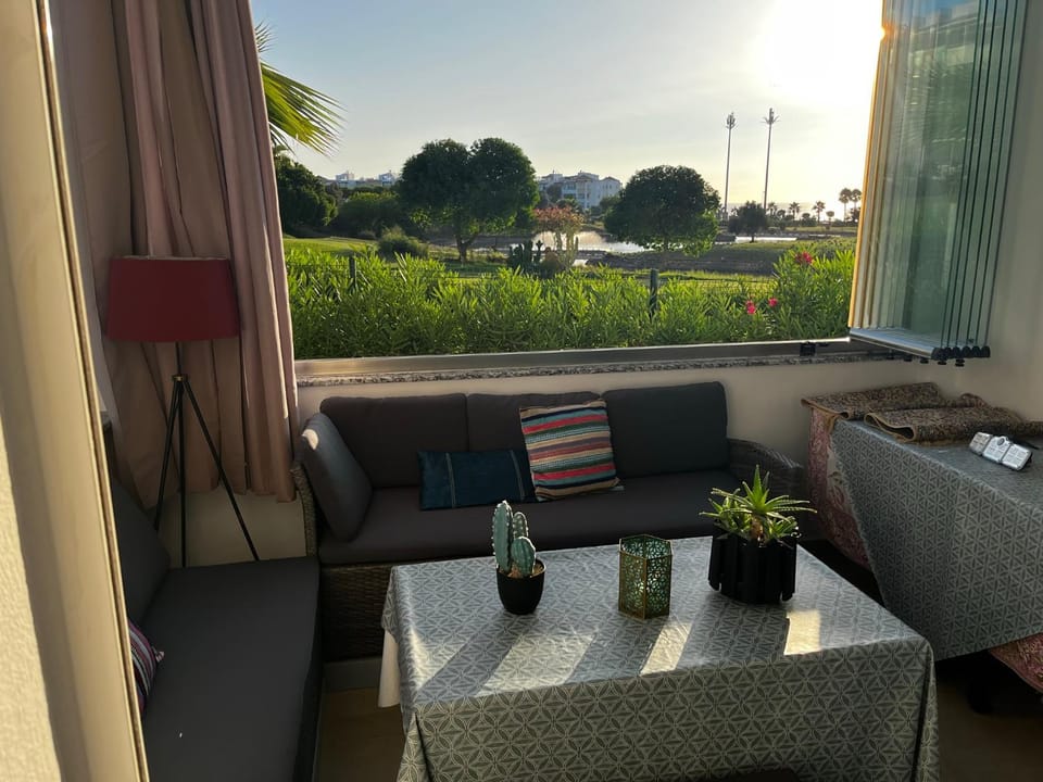 View (from property/room), Balcony/Terrace