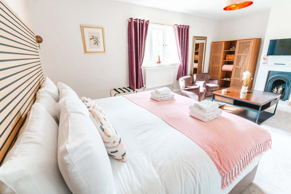 Woodborough Hall Hotel in Newark and Sherwood District