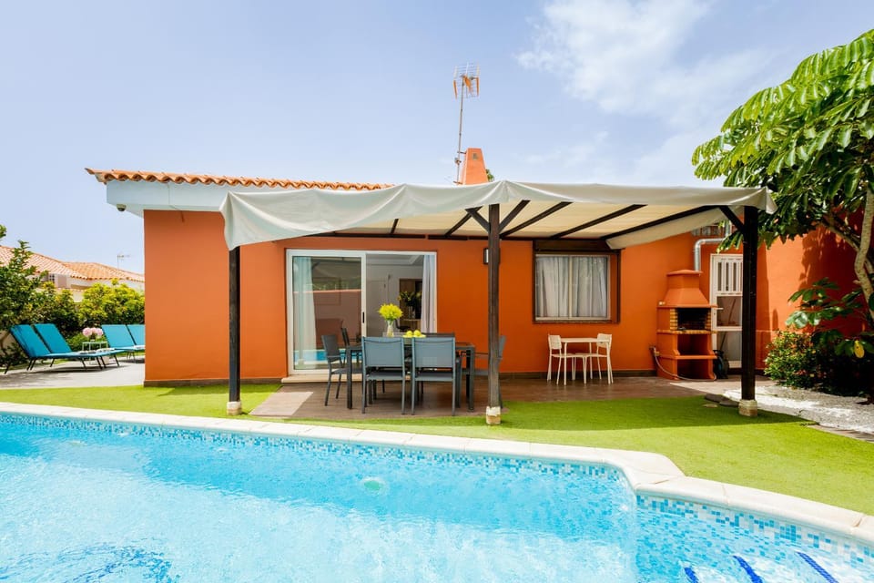 Garden, Pool view, Swimming pool, sunbed