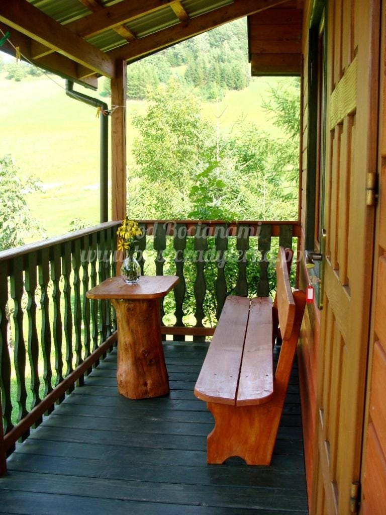 Spring, Day, Garden, View (from property/room), Balcony/Terrace, Dining area, Garden view