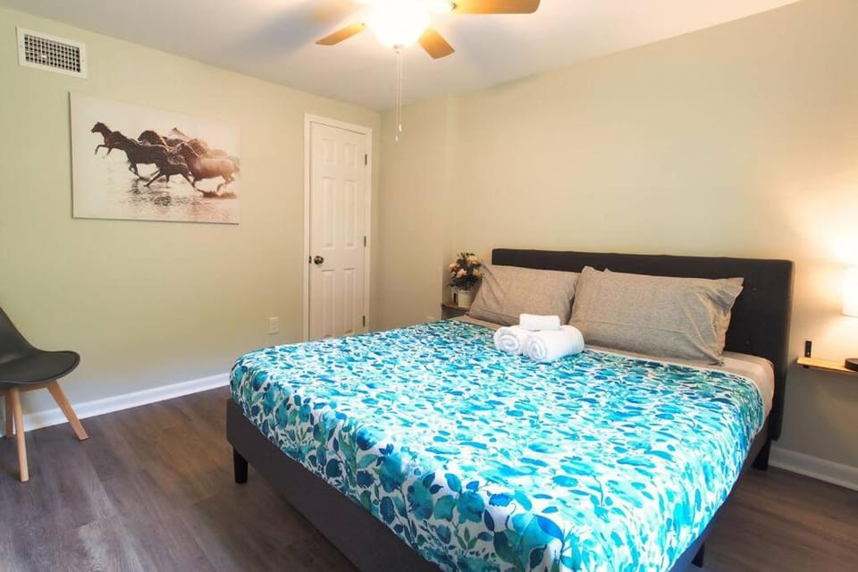 Spacious Modern 5 Bedrooms JAX House in Jacksonville