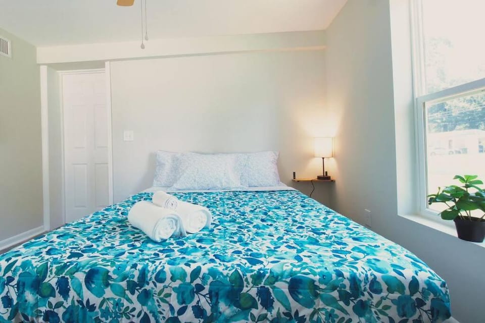 Spacious Modern 5 Bedrooms JAX House in Jacksonville