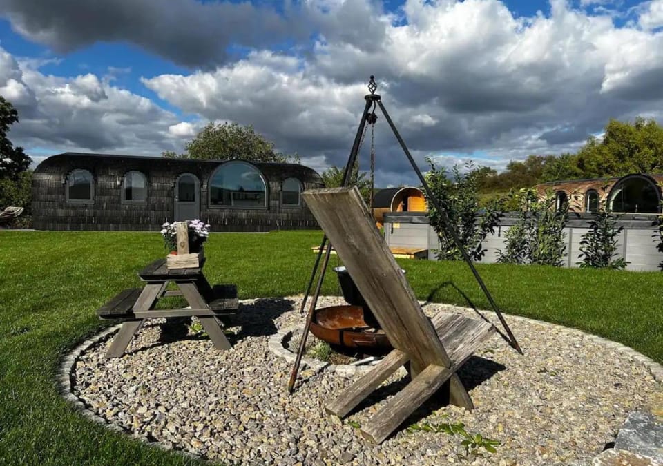 Tirolian Lodge North, Whirlpool, Sauna, Lagerfeuer House in Bavaria