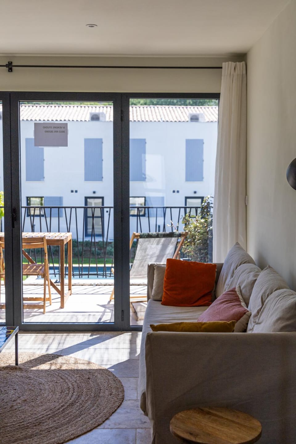 View (from property/room), Balcony/Terrace, Living room, Seating area, Dining area